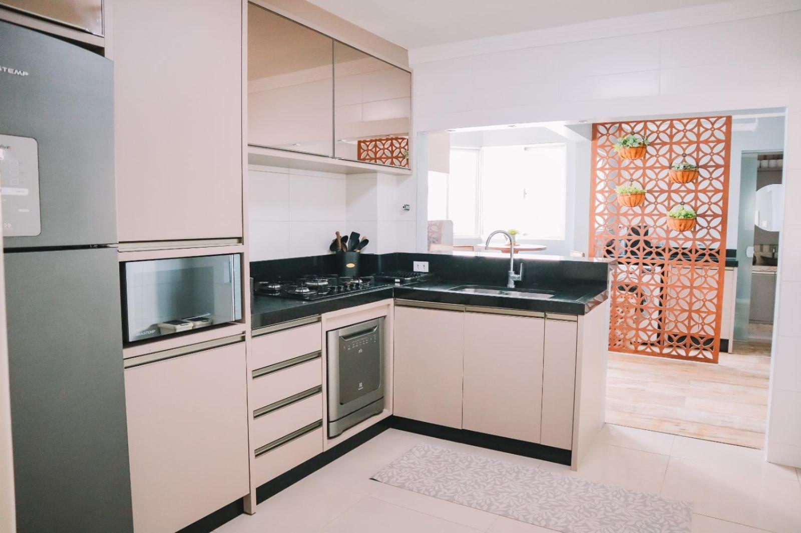 Apartamento Quadra Mar Centro *